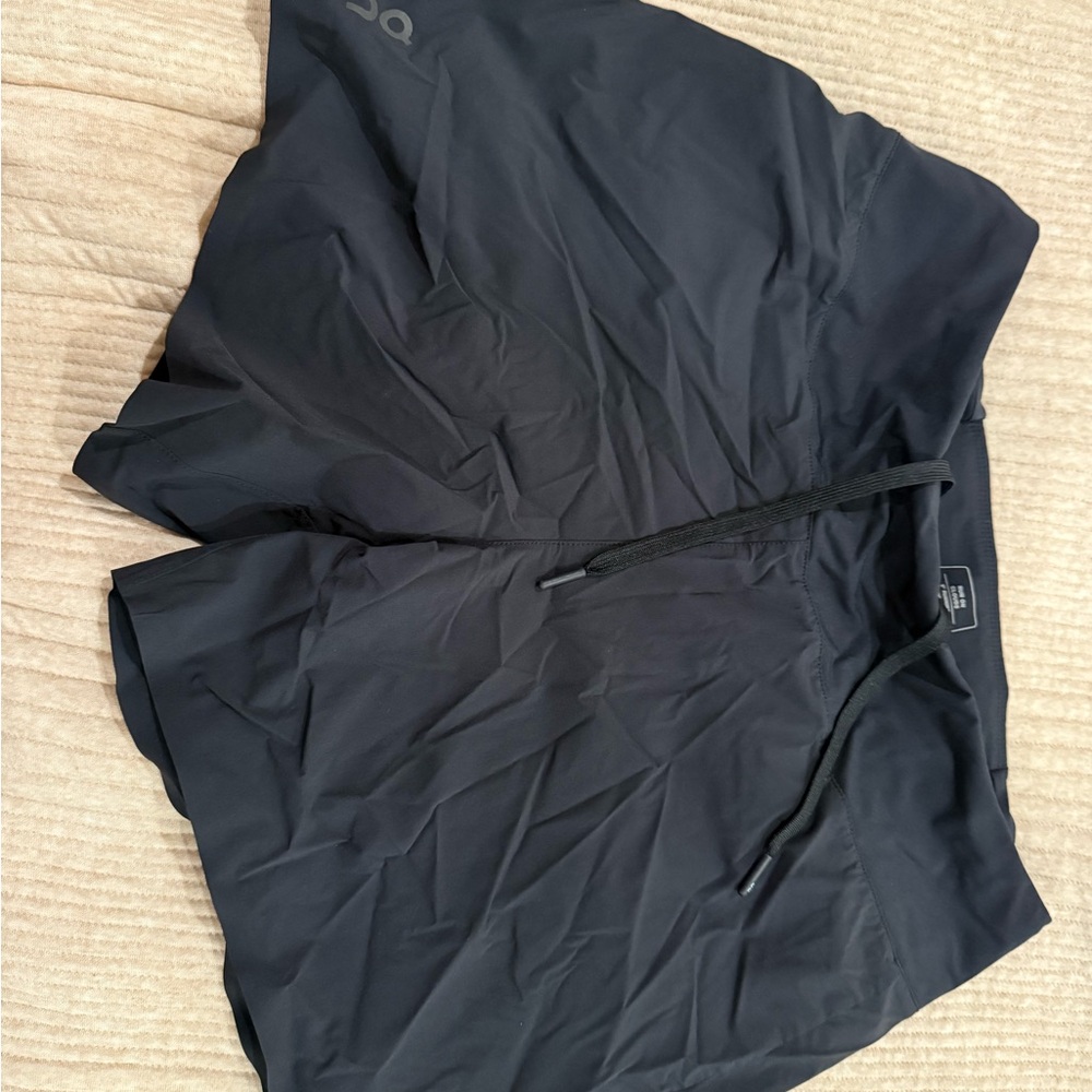 Women’s Medium On Running Black Athletic Shorts